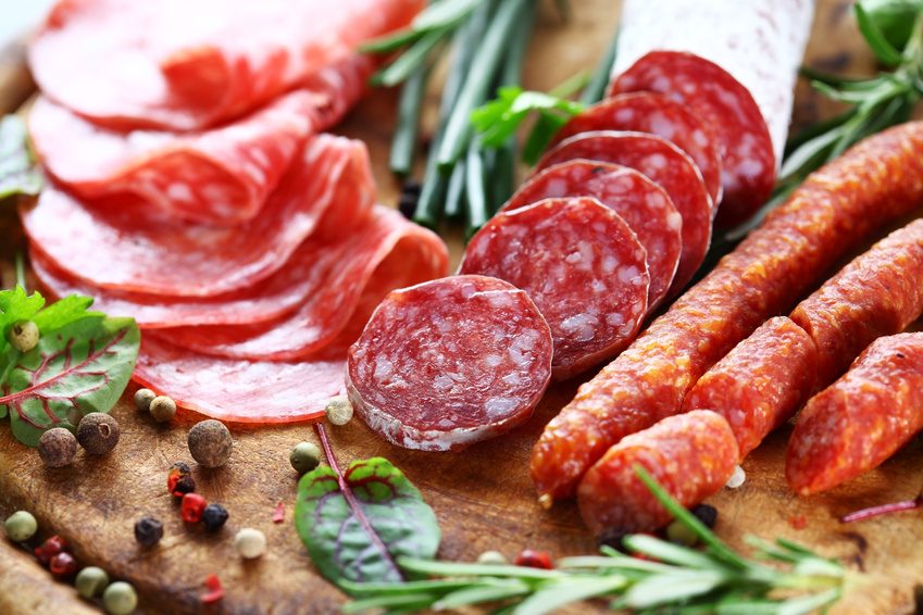 Hausgemachte Salami und Wurstspezialitäten